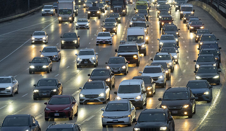 автомобілі у пробці фото