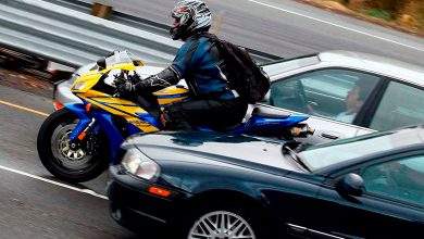 Машина чи мотоцикл