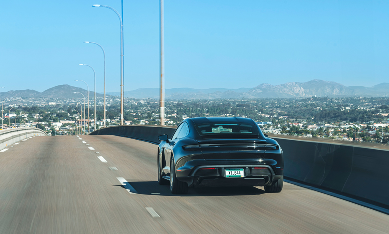 Новий автомобіль Taycan