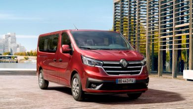 Пасажирський RENAULT TRAFIC