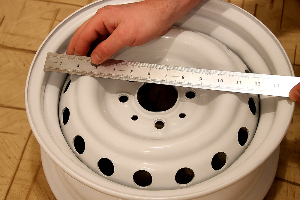 Розмір колісного диска автомобіля як дізнатися